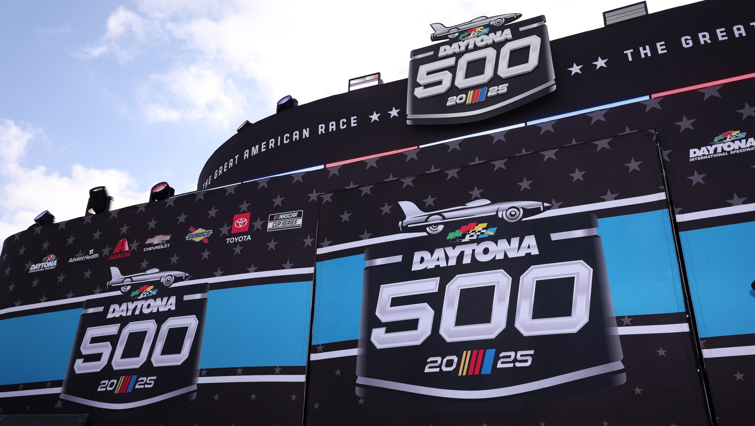 what-time-is-the-daytona-500?-find-out-when-the-race-starts