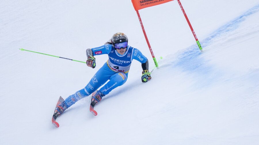 in-sestriere-federica-brignone-debilitated-by-flu-and-sofia-goggia-seeks-redemption