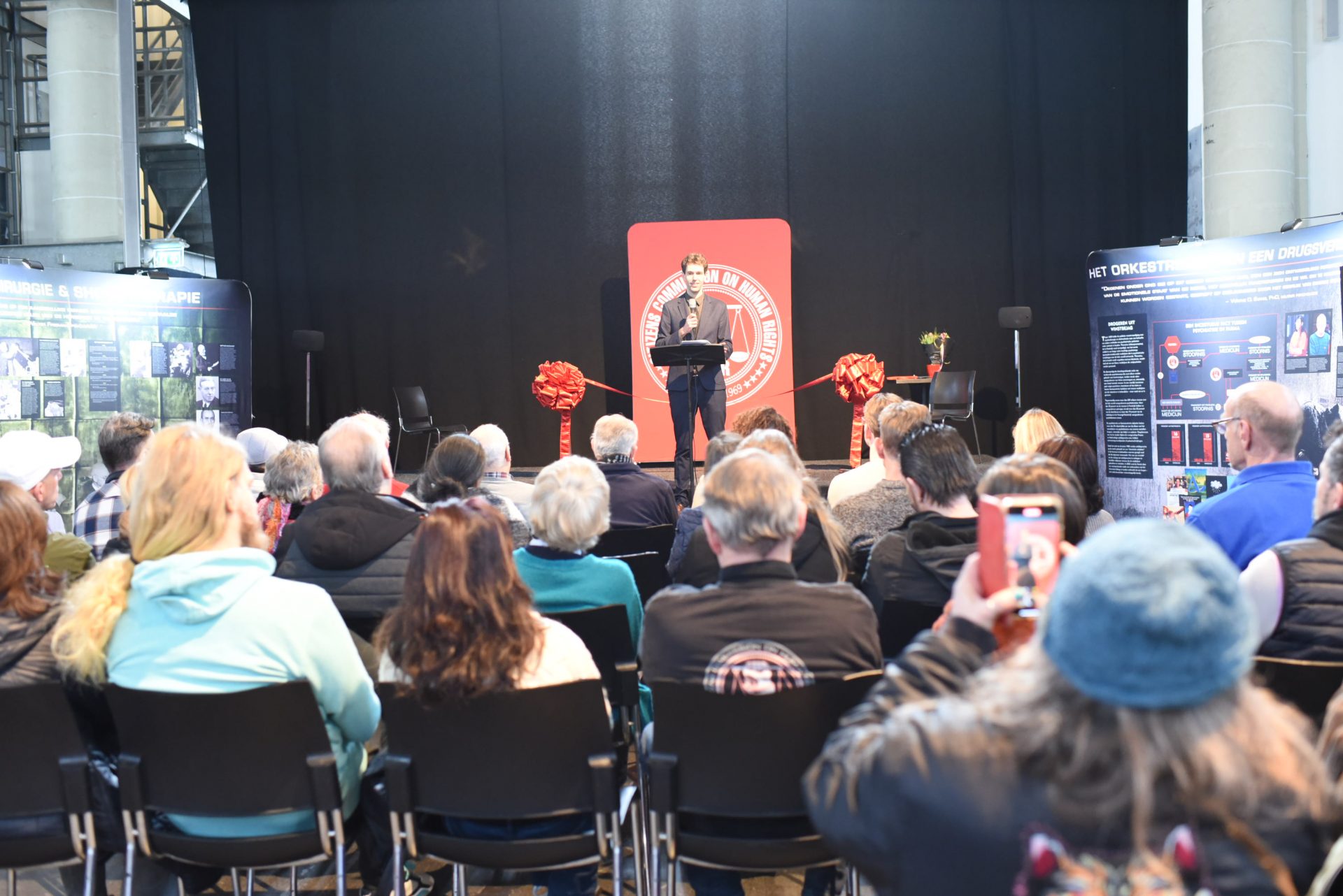 scientologists-lead-human-rights-advocacy-in-mental-health-through-cchr-exhibition-in-the-netherlands