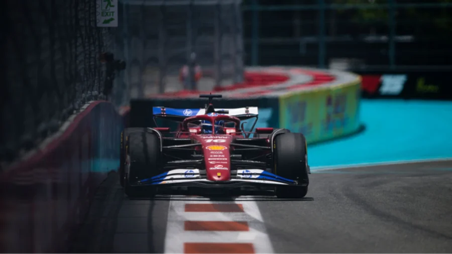 ferrari-nightmare:-charles-leclerc-to-wall-before-the-start-in-miami