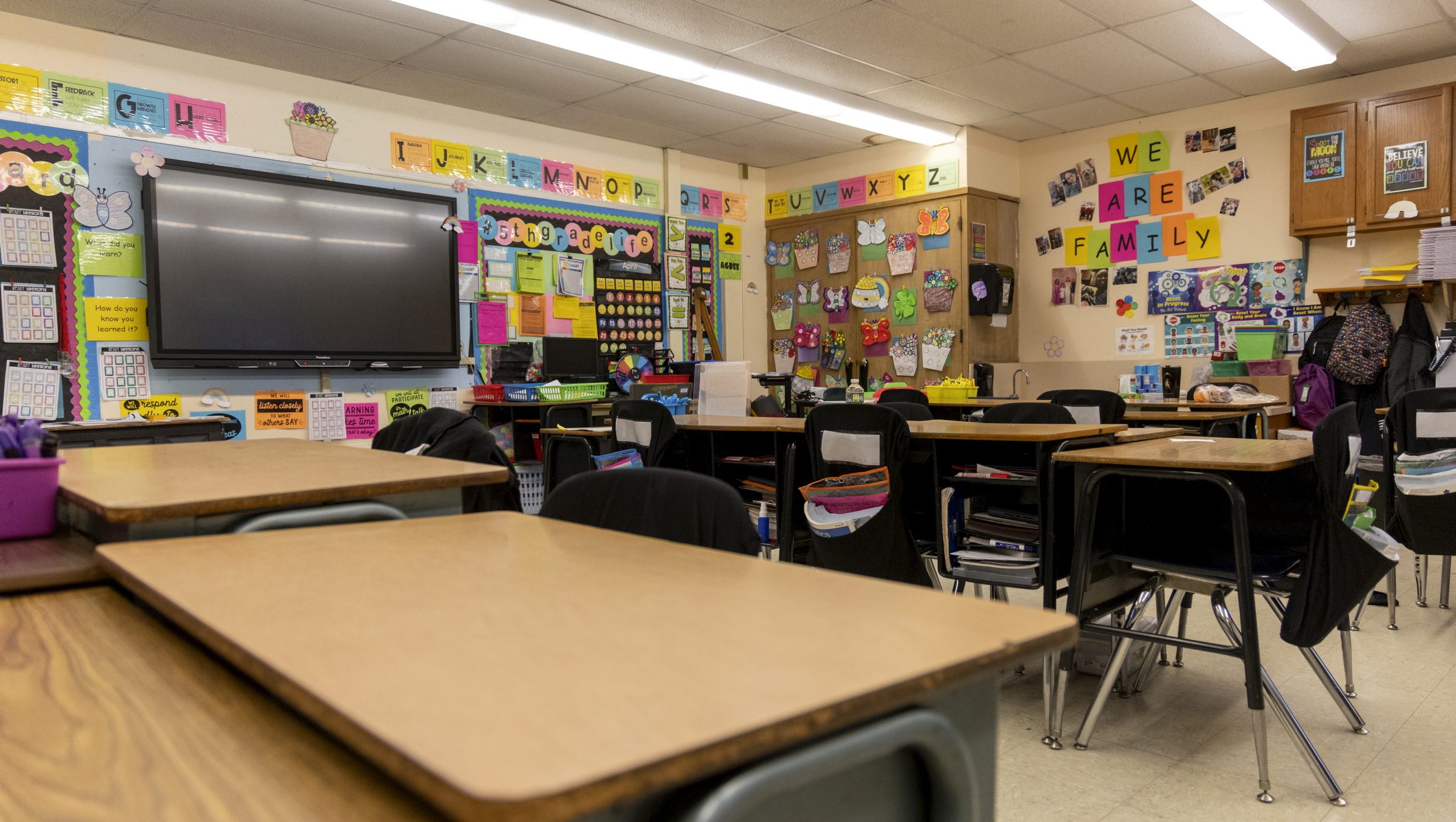 us.-teacher-appreciation-day-2025:-what-it-is-&-how-to-celebrate