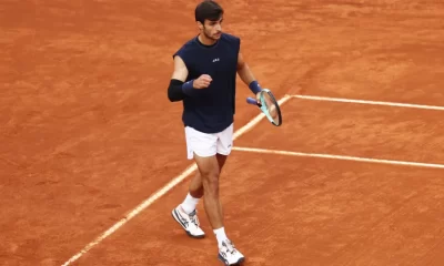 lorenzo-musetti-beats-medvedev-and-the-rain:-he’s-in-the-quarters-in-rome