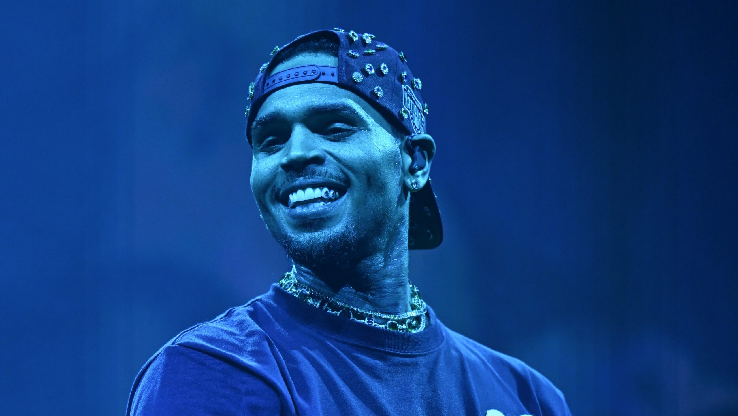 chris-brown-tour-2025:-updates-on-concert-dates,-cities,-ticket-prices-&-more