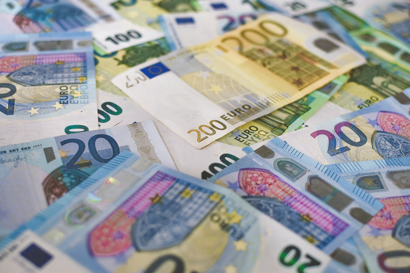 10-essential-steps-for-economic-stability-in-european-politics