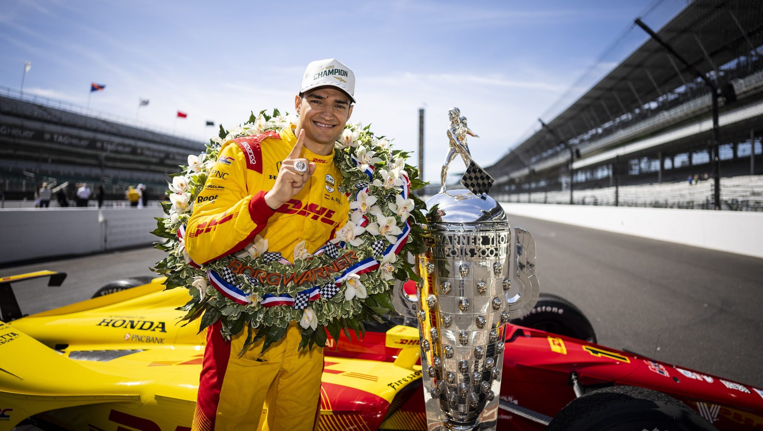 how-much-money-does-the-indy-500-winner-get?-find-out