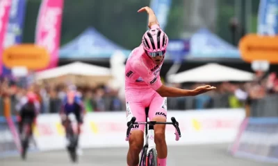 giro-d&apos;italia,-isaac-del-toro-explains-exultation-at-bormio-finish-line