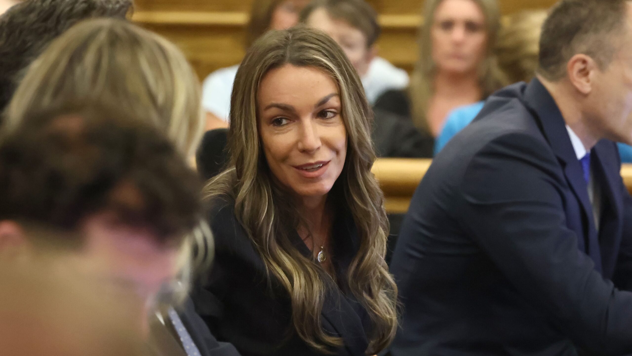 karen-read-trial:-how-to-watch-the-retrial,-details-on-the-case-&-more