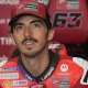 ducati,-pecco-bagnaia-doesn’t-give-up:-“i’m-trying-them-all”