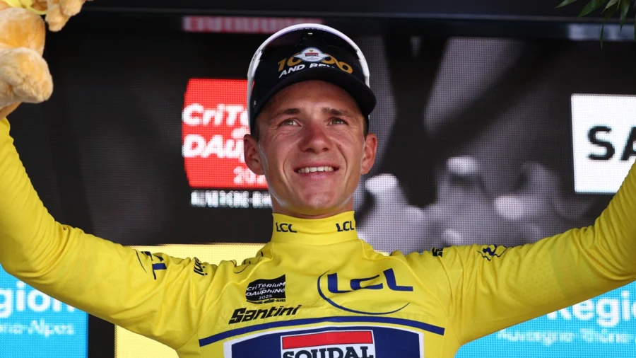 remco-evenepoel-sends-a-clear-message-to-jonas-vingegaard-and-tadej-pogacar