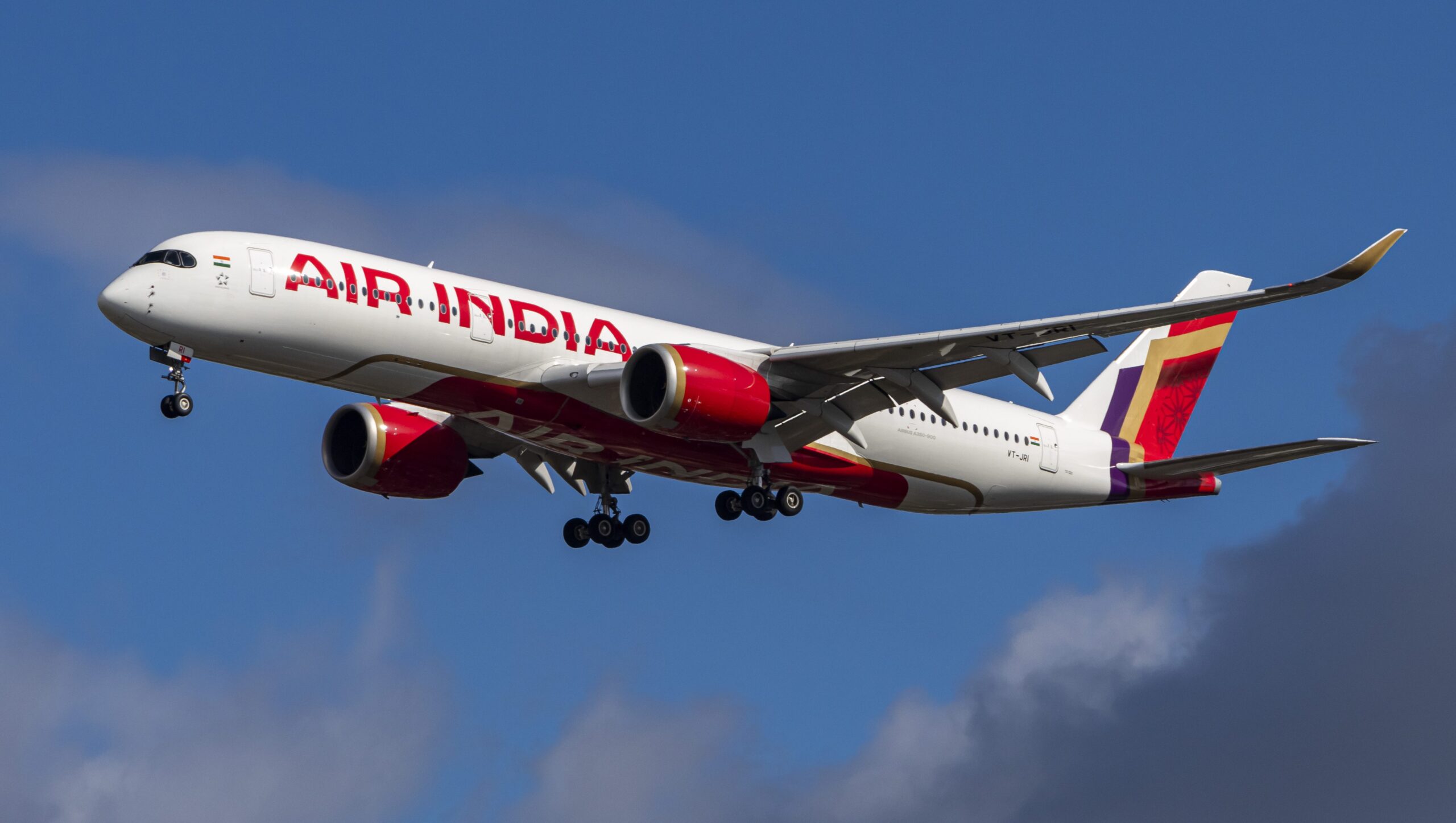 air-india-plane-crash:-what-happened-to-flight-171?