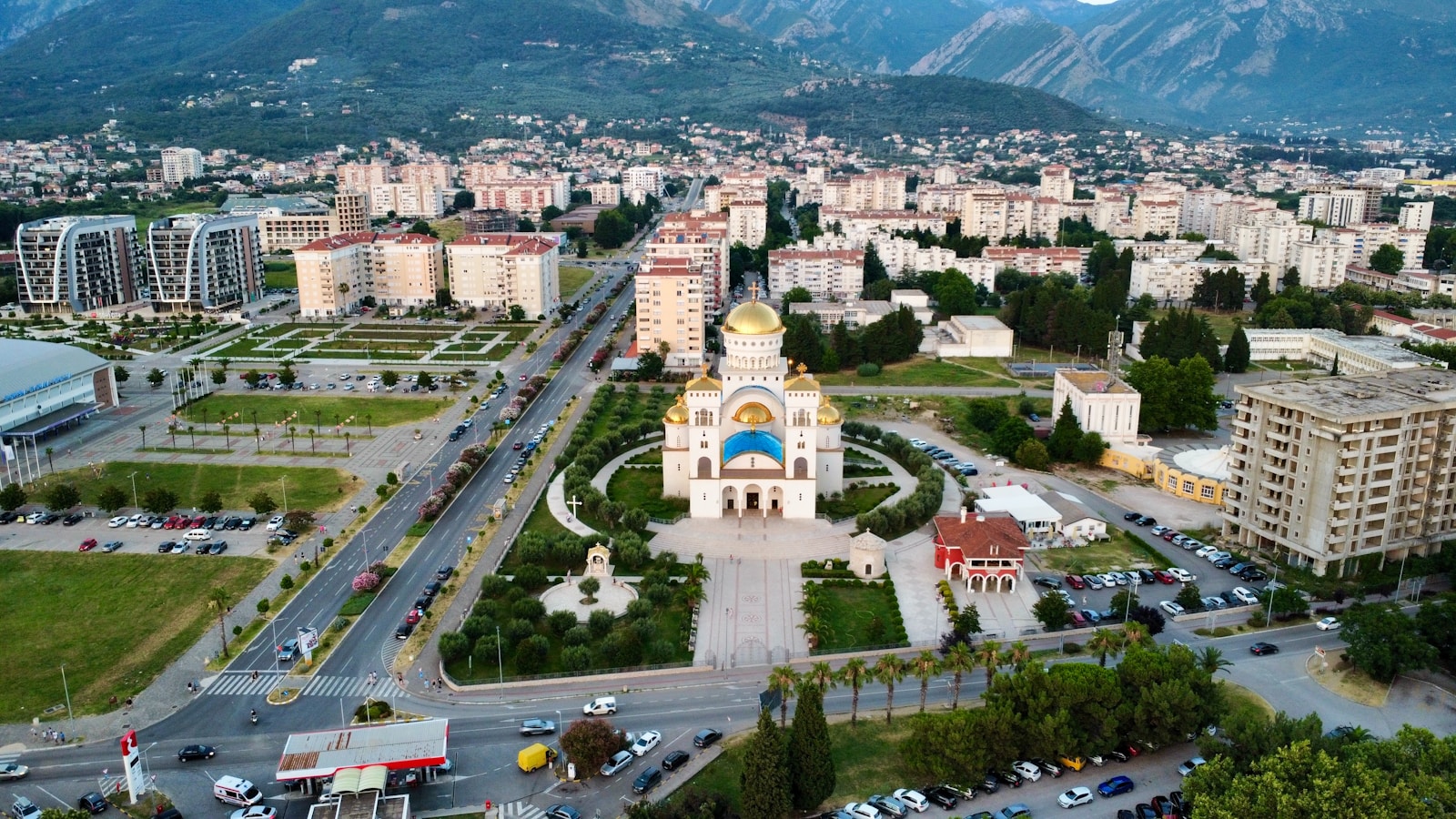 eulex-:-council-renews-the-mandate-of-the-eu-civilian-mission-in-kosovo*